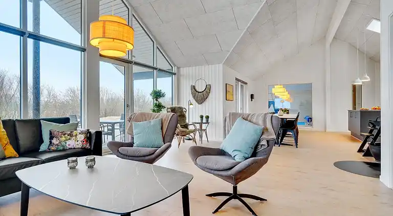 Ferienhaus in Mommark für 18 mit Pool