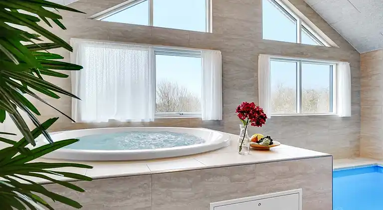 Ferienhaus in Mommark für 18 mit Pool