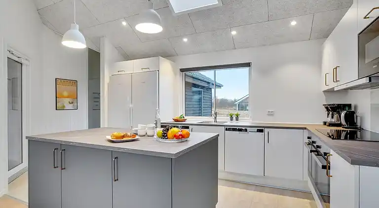 Ferienhaus in Mommark für 18 mit Pool