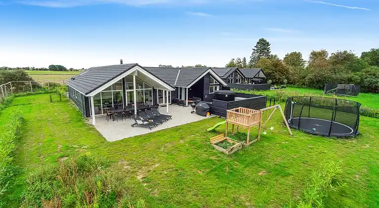 Ferienhaus in Jægerspris mit Pool, Spa und Sauna