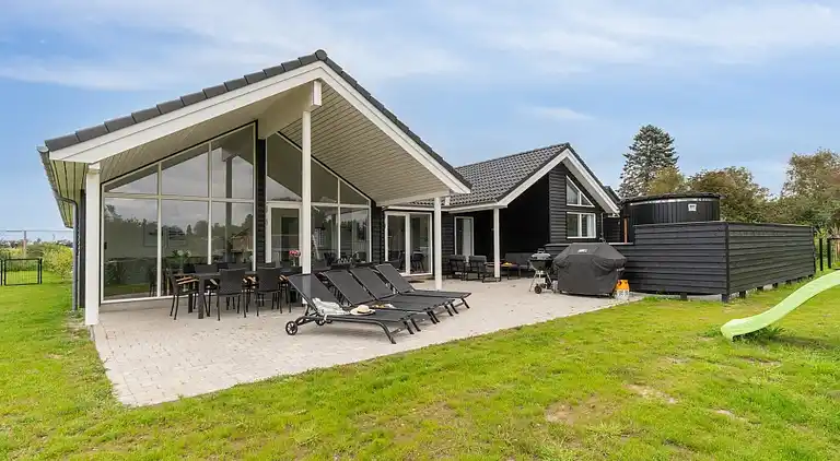 Ferienhaus in Jægerspris mit Pool, Spa und Sauna