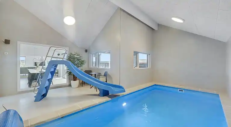 Große Sommerperle mit Pool, Aktivitäten & Spa