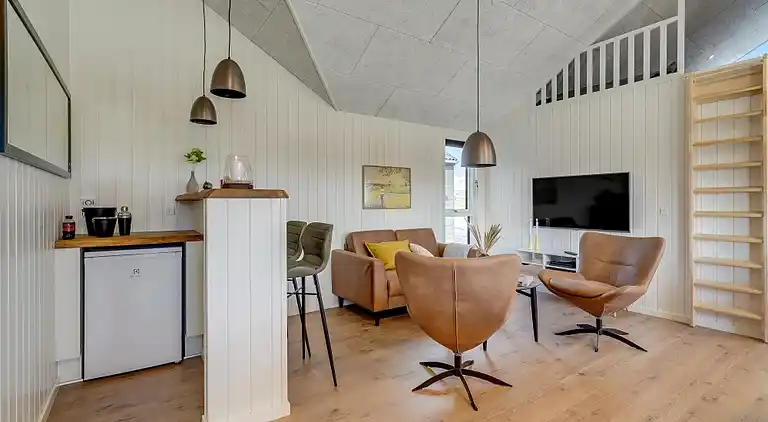 Große Sommerperle mit Pool, Aktivitäten & Spa