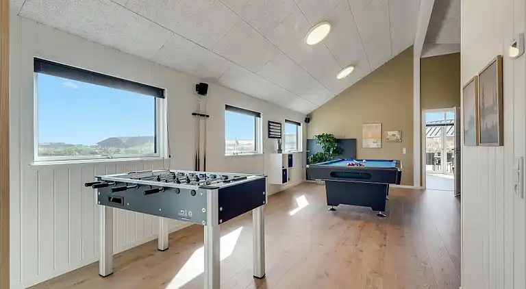 Große Sommerperle mit Pool, Aktivitäten & Spa