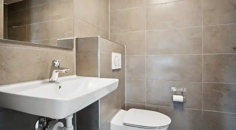 Großes Ferienhaus für 26 mit Pool & Spa