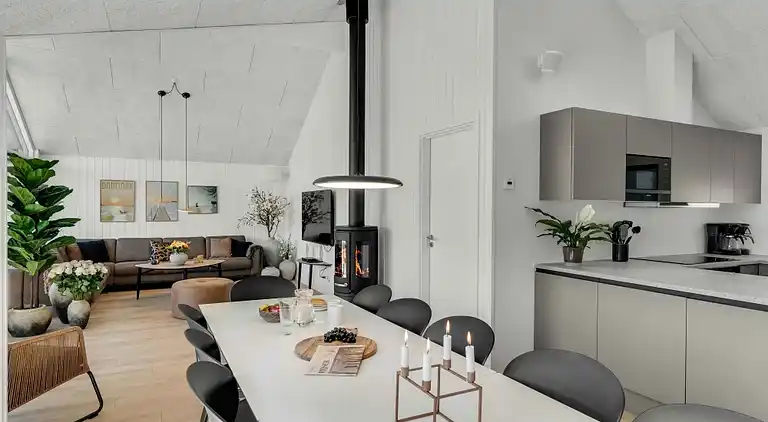 Luxuriöses Poolhaus mit Spa & Aktivitäten