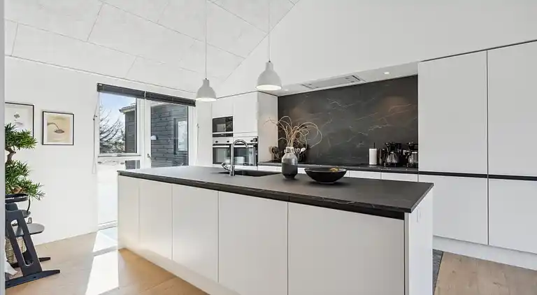 Luxus-Ferienhaus mit Pool, Spa & Aktivitäten