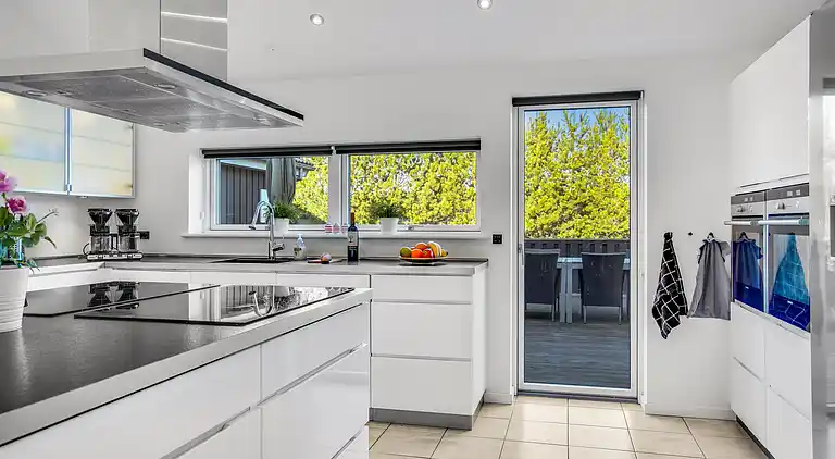 Großes Ferienhaus mit Pool und Aktivitäten