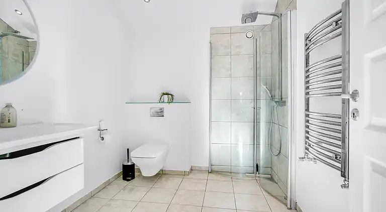 Großes Ferienhaus mit Pool und Aktivitäten