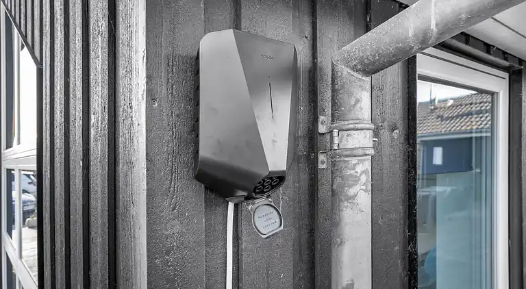 Großes Ferienhaus mit Pool und Aktivitäten