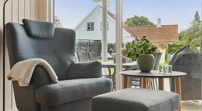 Ferienhaus mit Pool & Spa auf Møn