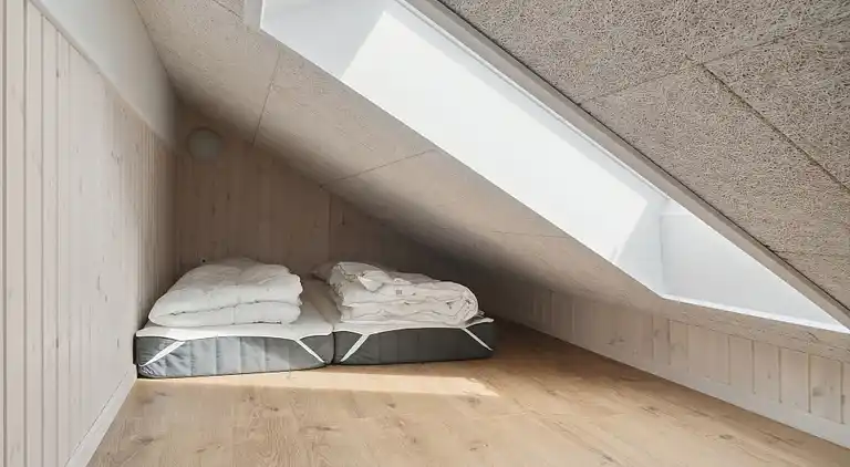 Ferienhaus mit Pool & Spa auf Møn