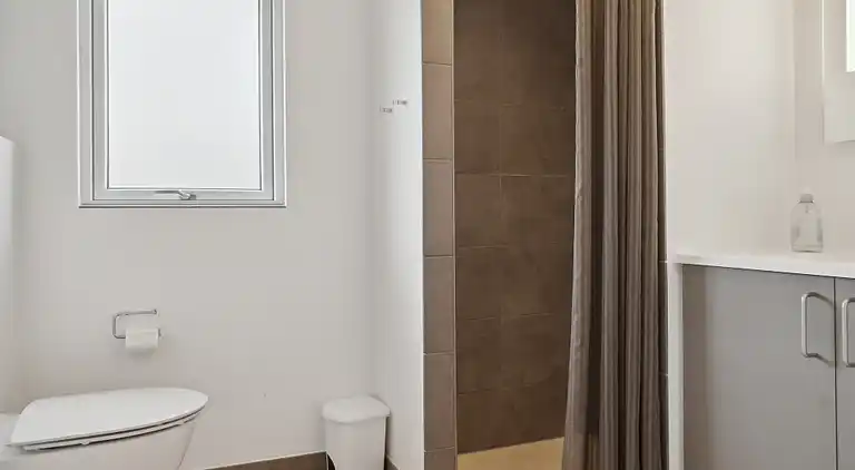 Ferienhaus mit Pool & Spa auf Møn