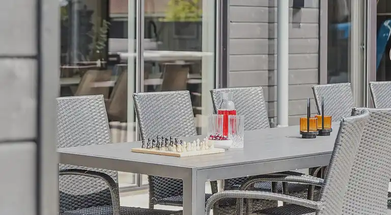 Großes Ferienhaus für 26 mit Pool & Wellness