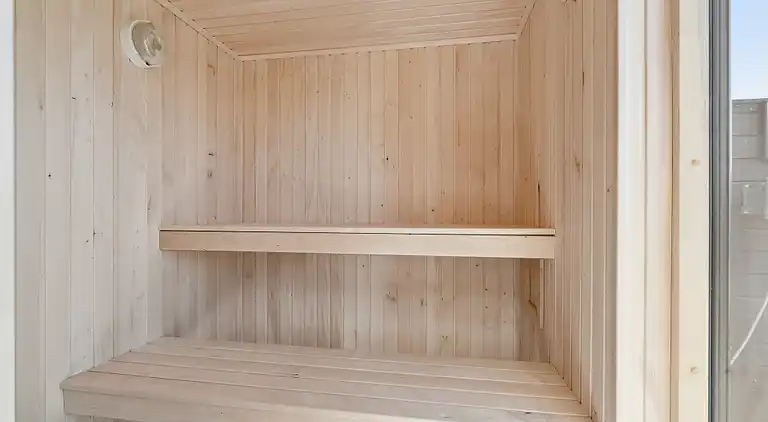 Luxus-Ferienhaus mit Pool bei Hasmark Strand