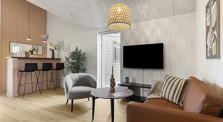 Großes Ferienhaus mit Hallenbad und Sauna