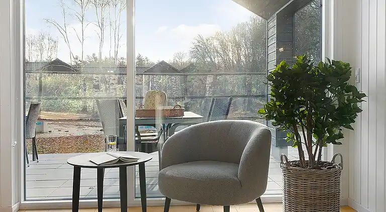 Großes Ferienhaus mit Hallenbad und Sauna