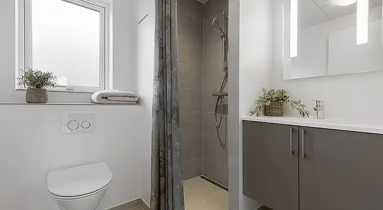 Großes Ferienhaus mit Hallenbad und Sauna