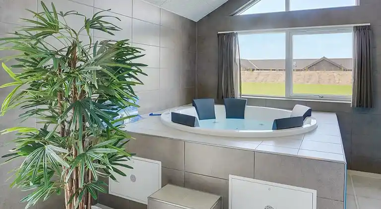 Großes Ferienhaus für 26 Personen mit Pool