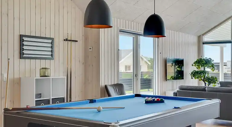 Großes Ferienhaus für 26 Personen mit Pool