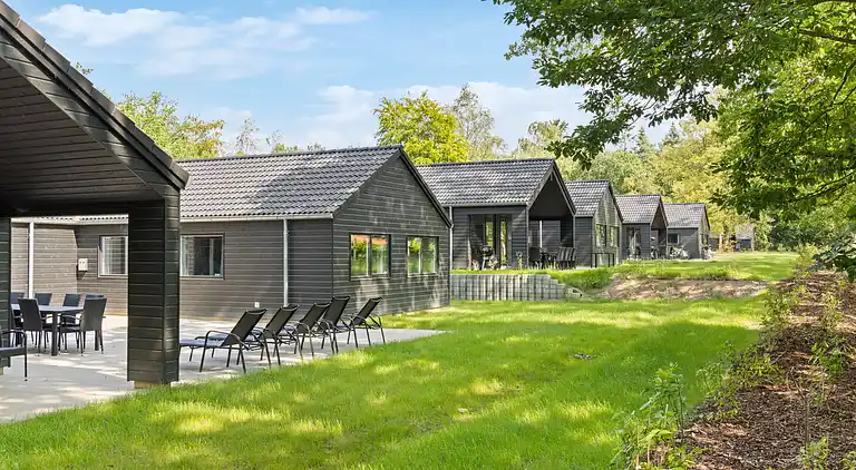 Großes Ferienhaus für 26 Personen mit Pool