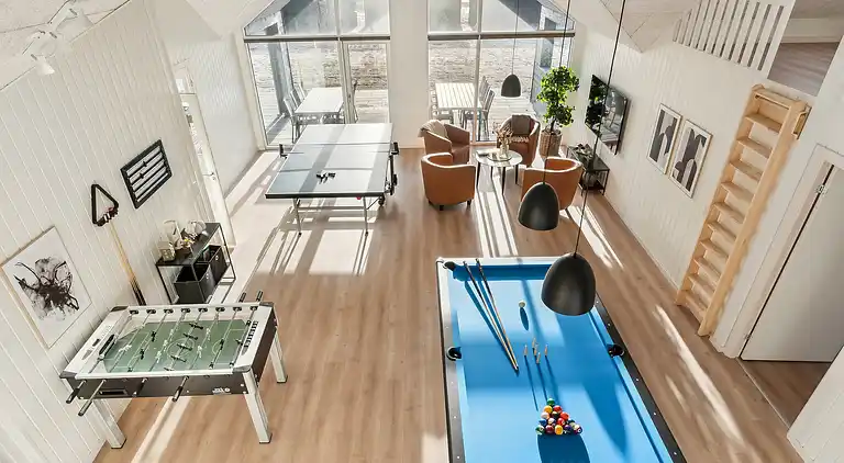 Großes Ferienhaus bei Vejers Strand mit Pool