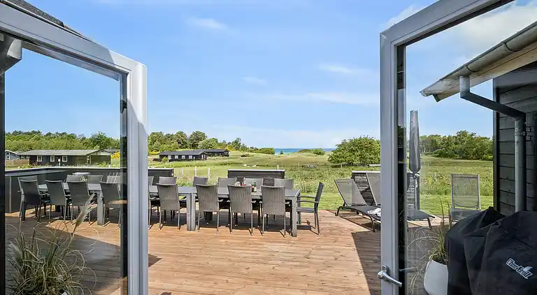 Luxusferienhaus mit Pool, Spa und Terrasse