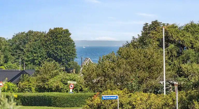 Große Ferienoase mit Pool & Spa bei Skåstrup