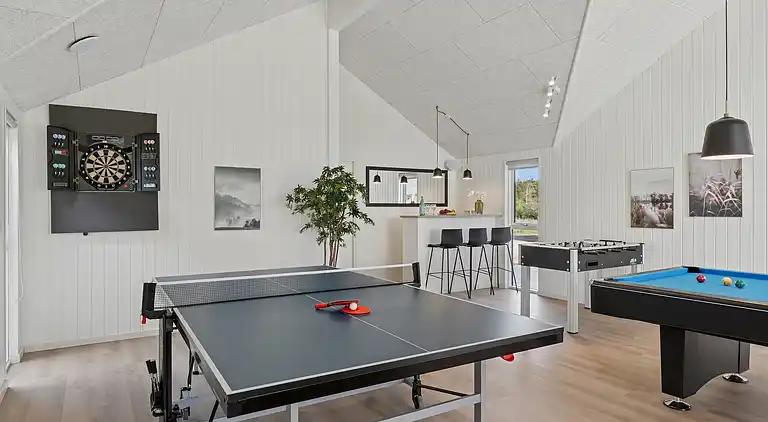 Geräumiges Ferienhaus mit Pool, Spa & Sauna