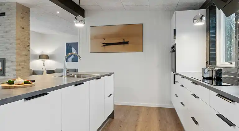 Geräumiges Ferienhaus für 10 mit Spa & Terrasse