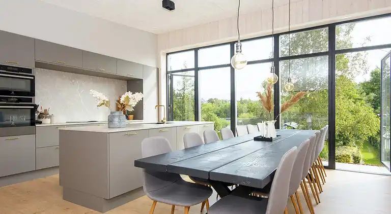 Einladendes Ferienhaus in Ebeltoft für 16