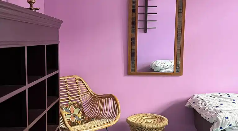 Nyrenoveret ferielejlighed i hjertet af Sandvig