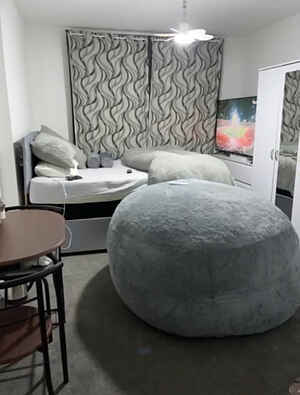 Cozy Studio Rental with Private Facilities in Greater London