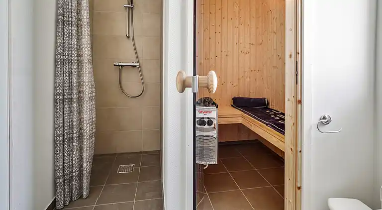 Sommerhus for 12 ved Olpenitz - spabad & sauna