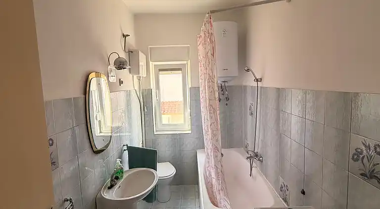 3-Zimmer-Ferienwohnung mit Terrasse und Meerblick Ugljan