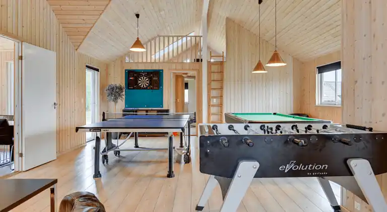 Idyllisches Familienhaus mit Pool & Aktivitäten