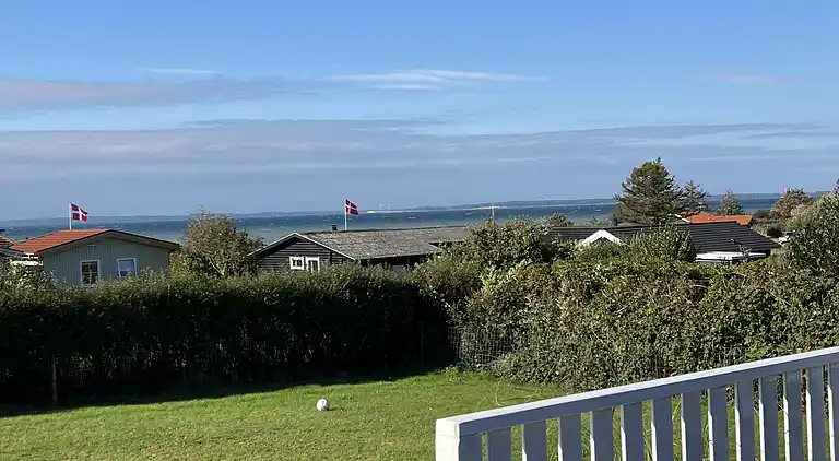 Dejligt sommerhus med skøn udsigt
