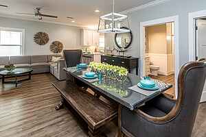 5004 Gulf Shores family friendly 2 pools beach