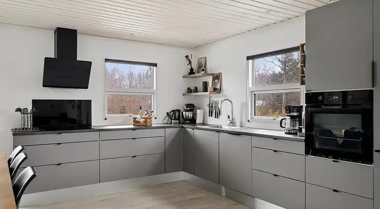 Neu renoviertes Ferienhaus 150 m vom Fjord