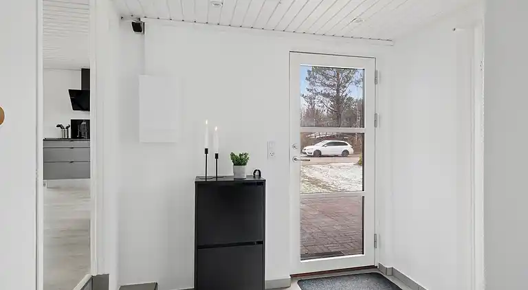 Neu renoviertes Ferienhaus 150 m vom Fjord