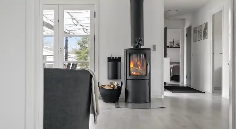 Neu renoviertes Ferienhaus 150 m vom Fjord