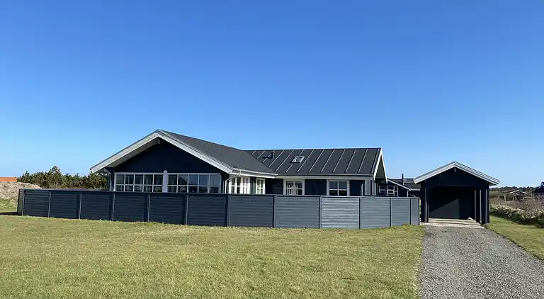 Hyggeligt sommerhus i Vejlby Klit