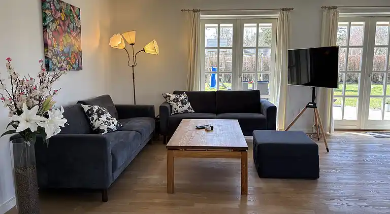 Schönes Ferienhaus mit uneinsehbarem Garten.