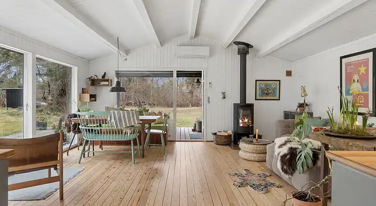 Hyggeligt sommerhus med plads til leg for alle 