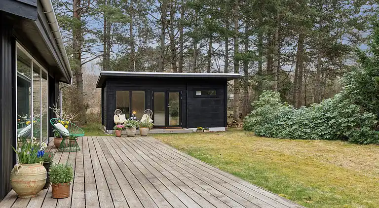 Hyggeligt sommerhus med plads til leg for alle 
