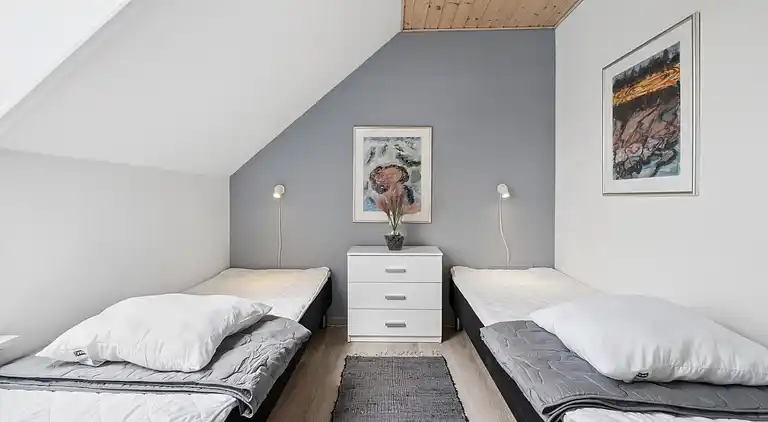 Ferielejlighed med pool på Bornholm