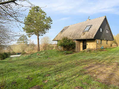 Højbovænge 8