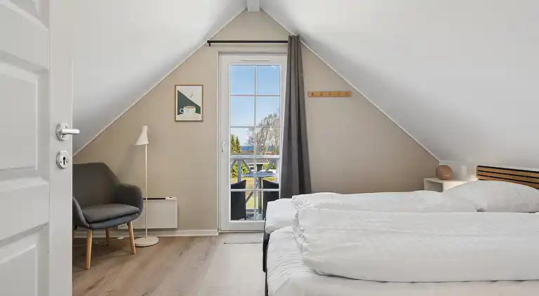 Mysigt, centralt och modernt sommarhus nära havet