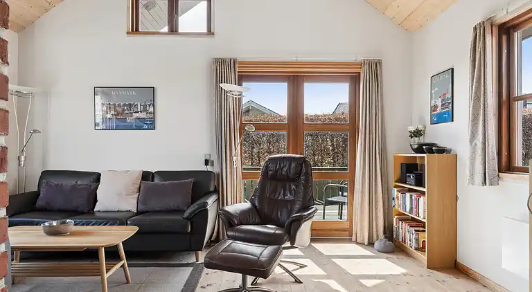 Hyggeligt sommerhus nær skov og strand