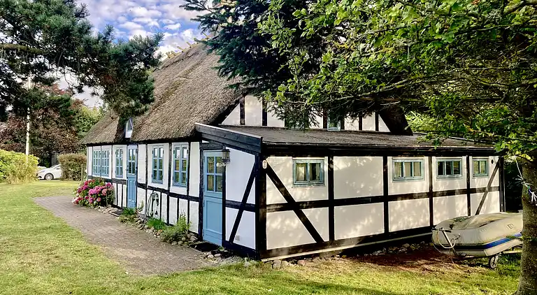 Gemütlich Ferienhaus fast am Strand